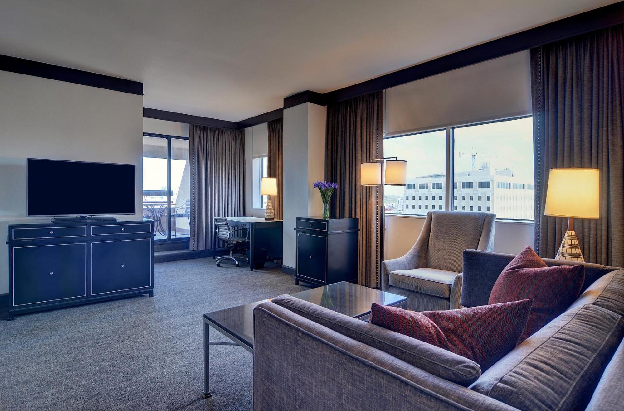 Loews Nashville Hotel At Vanderbilt Plaza Dış mekan fotoğraf